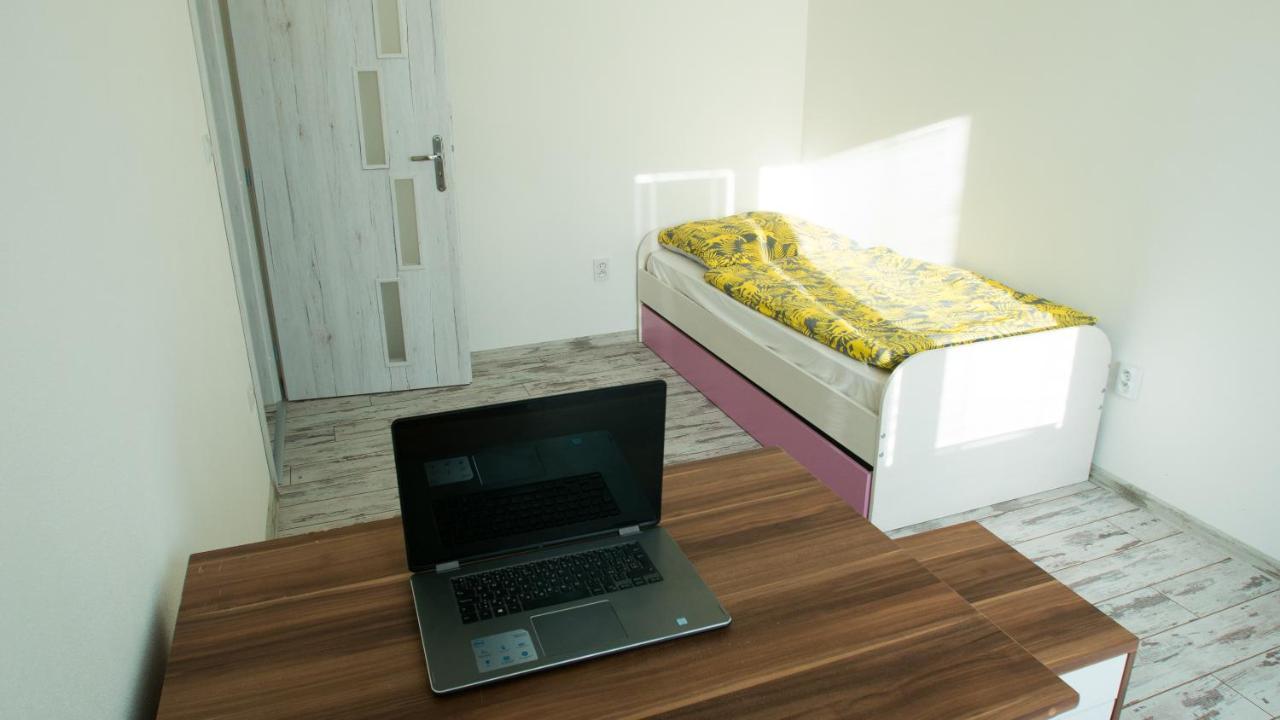Royal House Trencin Villa ภายนอก รูปภาพ